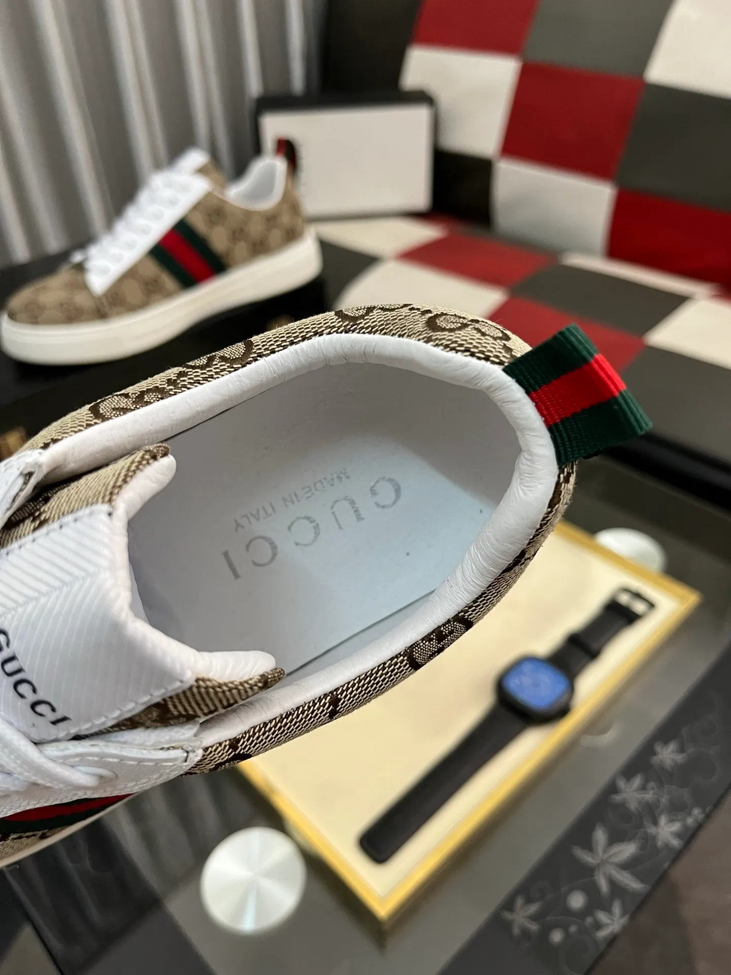 Men's Men's Shoes💰420⌚️⌚️【GUCCI】Gucci men's latest white shoe series casual shoes! The official website is built 1:1. Upper: Made of imported cowhide, with electric embroidery ➕Inner lining: Made of high-quality first-layer pigskin, soft and comfortable. Picky material selection and exquisite workmanship give you the best enjoyment. Size: 38-443️⃣Colors available